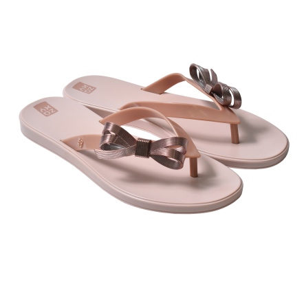 款式代號：18052．SWEET CHIN AD．亮裸甜心蝴蝶結系列